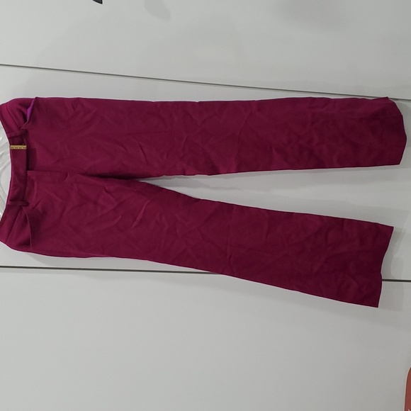 Great wool dress pants purple fushia color size 2. P1 - Picture 2 of 4